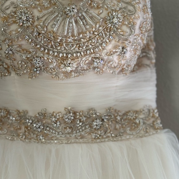 Casablanca wedding dress size 6 - Picture 3 of 13